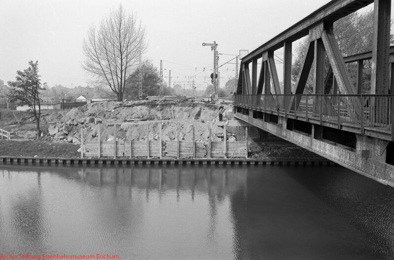 Datei:BD Mst-1969-0508 (Neubau Kanalbrücke).jpg