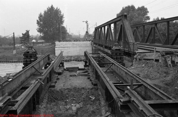 BD Mst-1969-0936 (Kanalbrücke).jpg