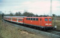 Regionalzug von Süden (141 380-6, Silberlinge)