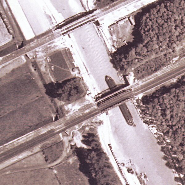 Kanalbrücken 1935.jpg