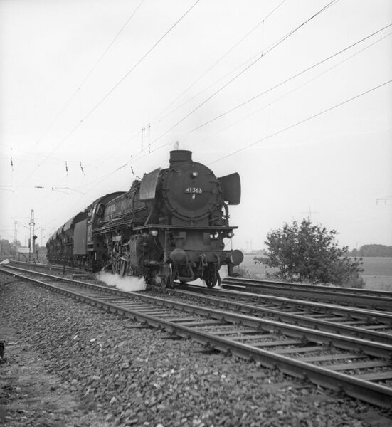 WF 5954 (DB 41 363).jpg